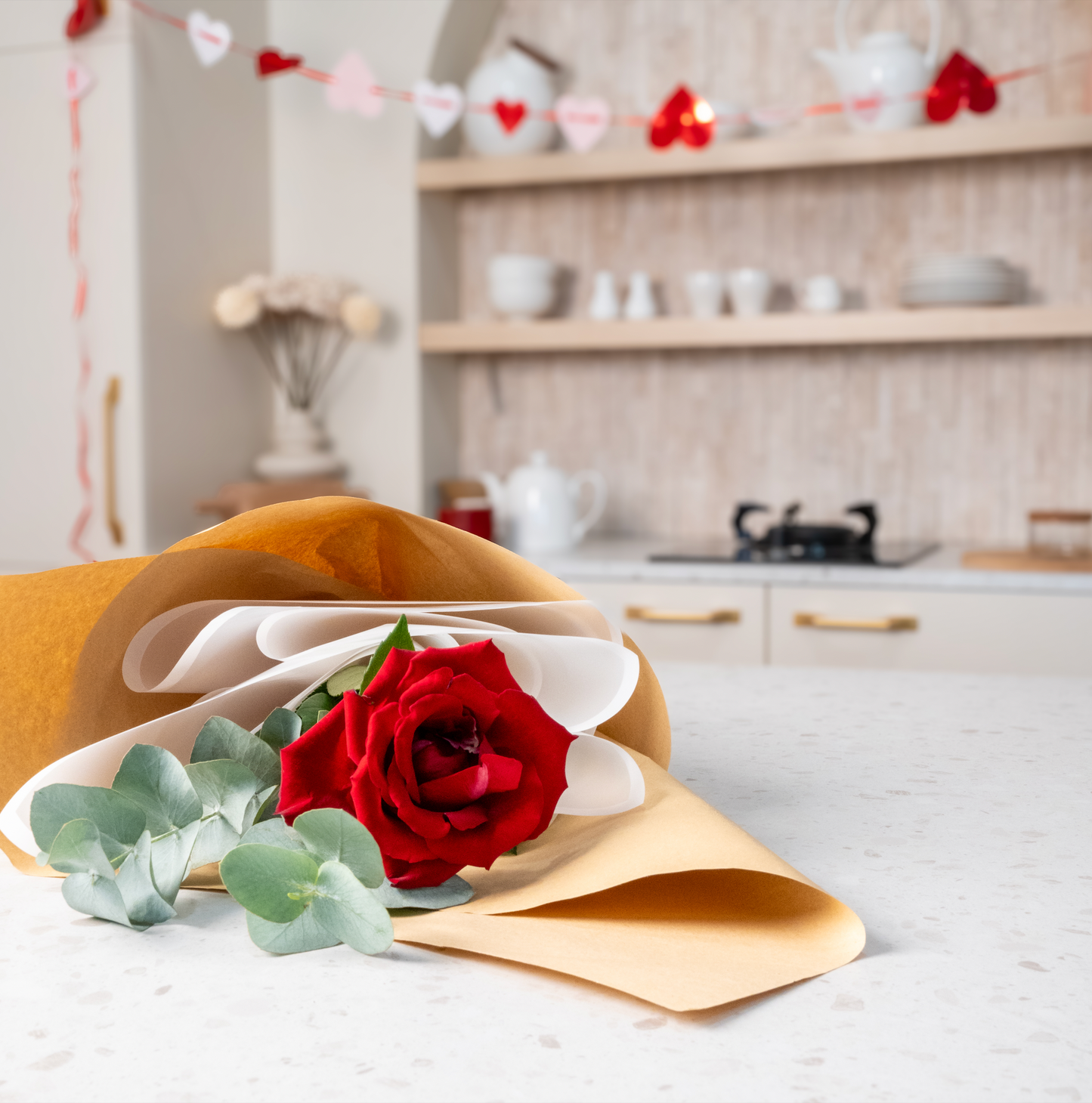 Lifesize single rose