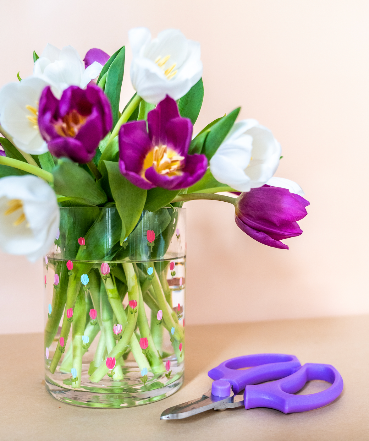 Flowerful Vases - Tulip edition
